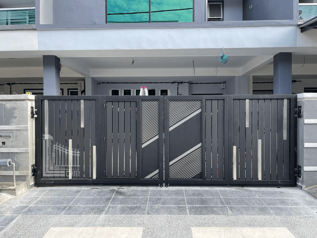 Trackless vs Traditional Folding Gate Comparison