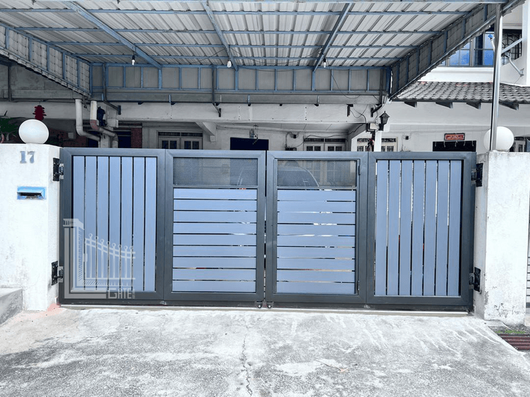 Folding Gate Design 19 by Wai Keong Iron Work — view 1